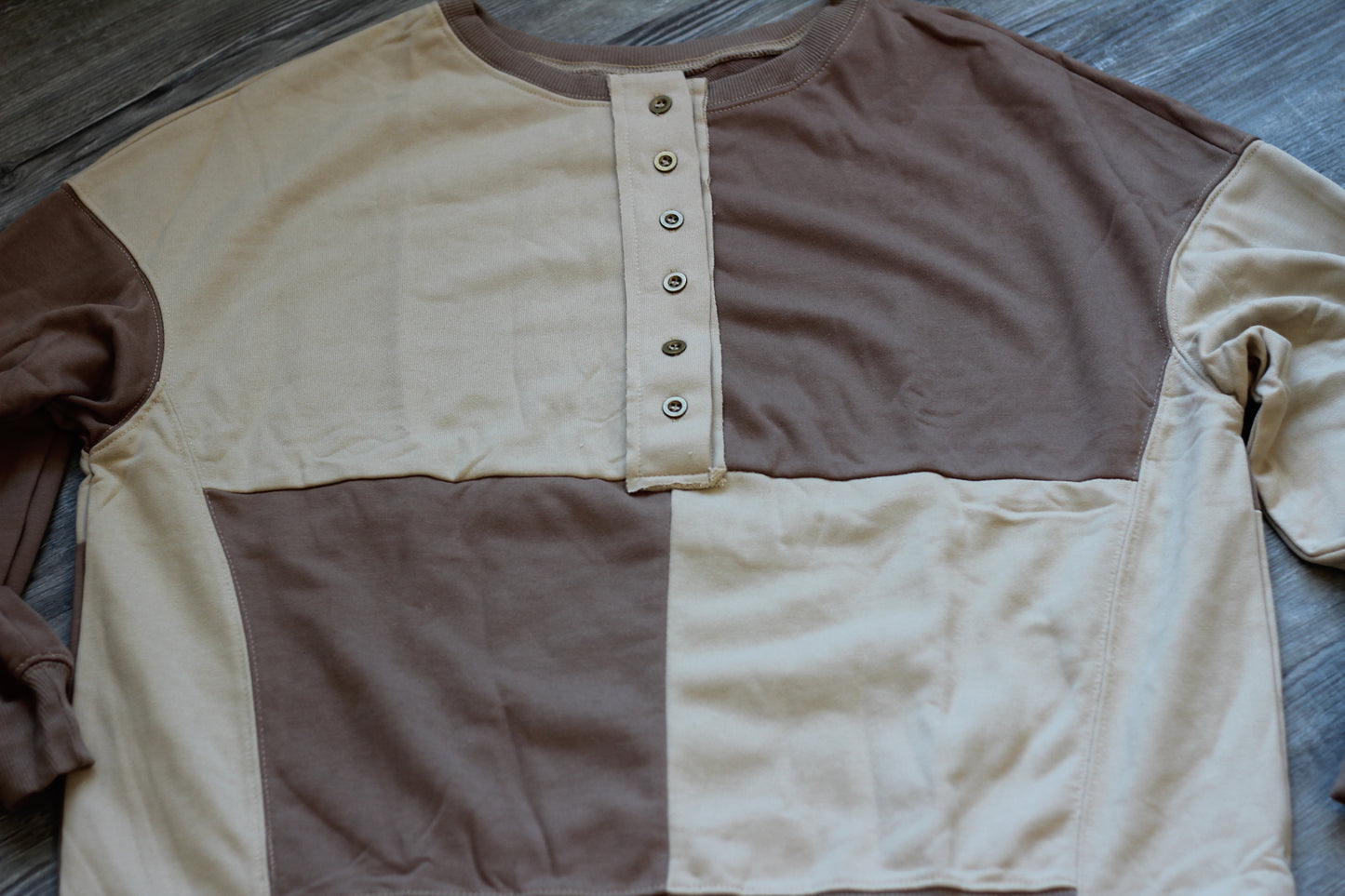 Color Block Checkered Long Sleeve